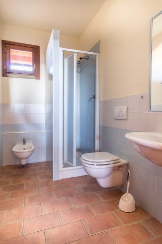 Bagno con doccia