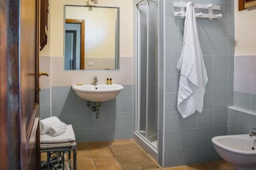 bagno-trilocale-fattoria